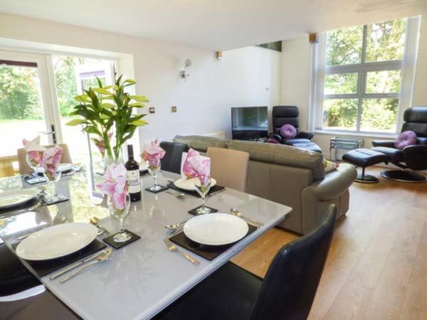פרודשם Dunsdale Lodge מראה חיצוני תמונה